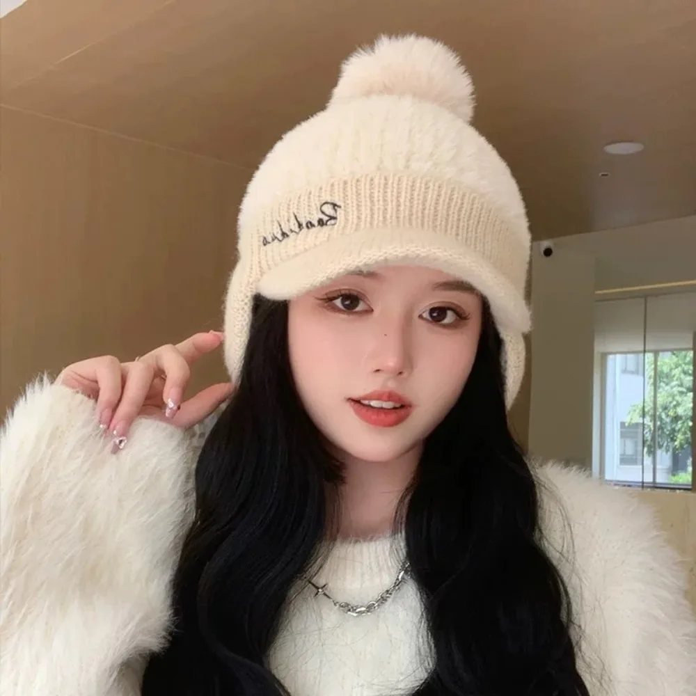 Fashion Women Pompoms Hat Thickened Winter Warm Hat Stylish Beanie Hats Casual Outdoor Knitted Cap Ear Protection