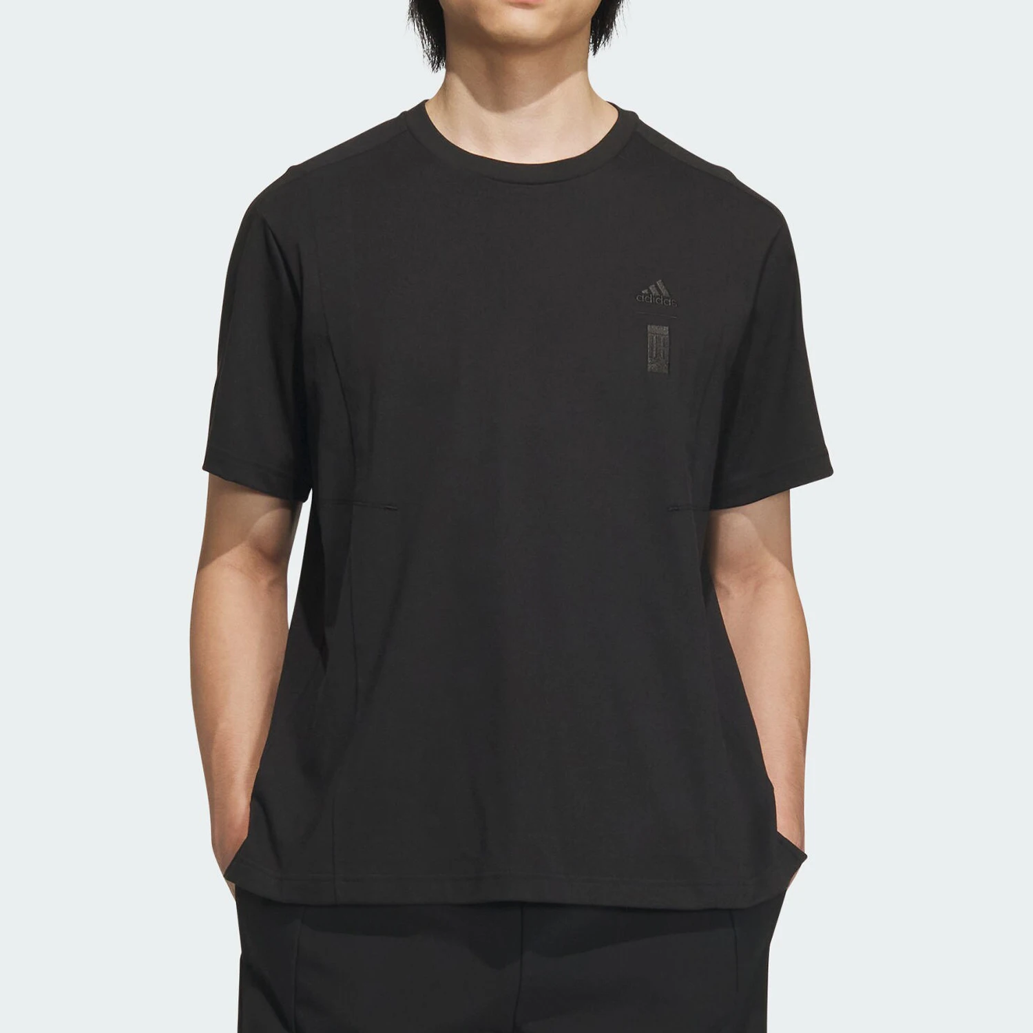 t-shirt-adidas-autentica-da-uomo-girocollo-casual-sportiva-a-maniche-corte-per-l'estate-modello-ix4290