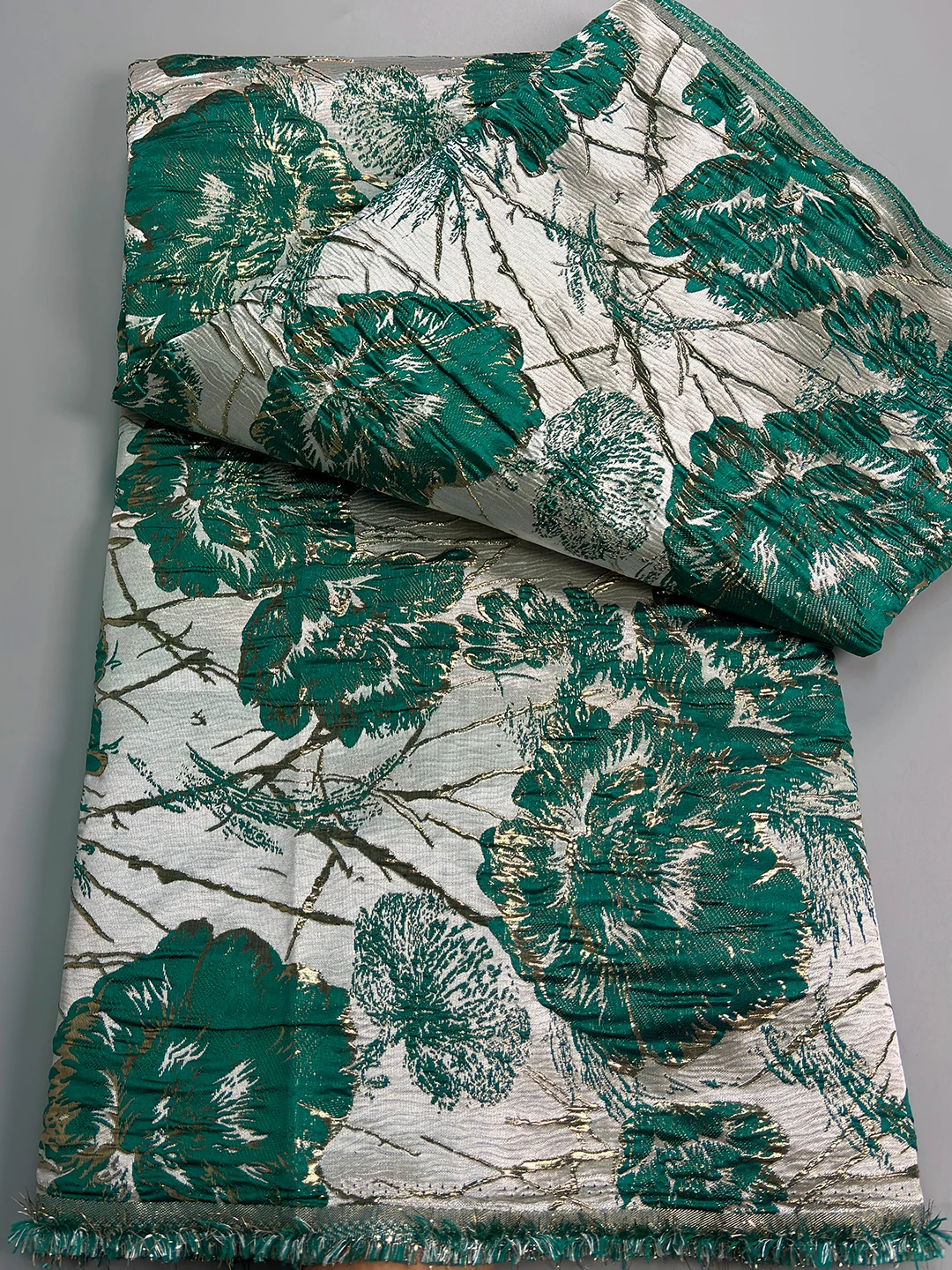 

Зеленое жаккардовое кружево с брокатом, новинка 2026 года, высококачественное африканское нигерийское дамасское кружево, французское кружево с золотым напылением для женских платьев