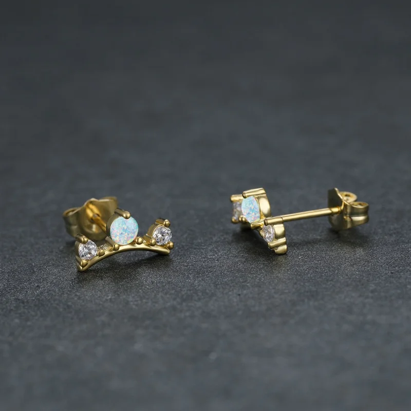 Exquisite White Zircon Earrings From Europe and America, Simple Round White and Compact, No Need To Disassemble Accessories