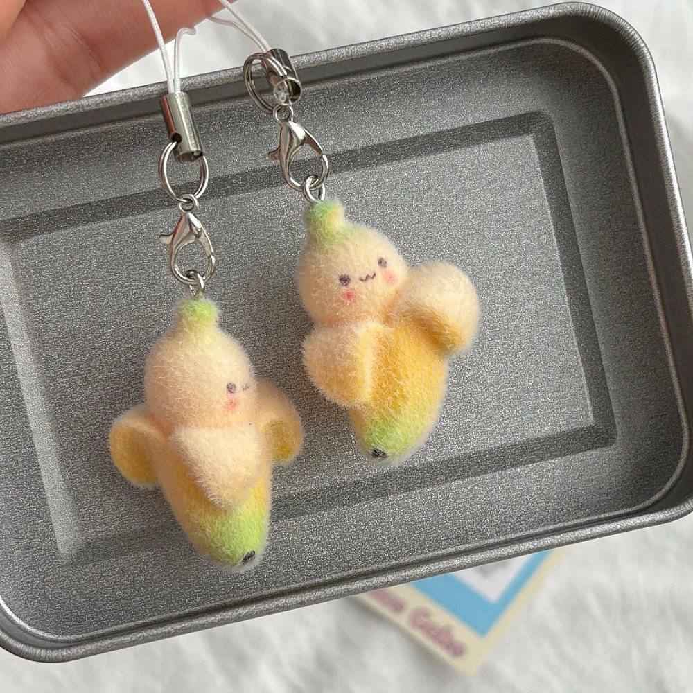 Japanese 2026 New Trend Plush Cartoon Banana Keychain Student Phone Decoration Women's Car Key Pendant Money Bag Keychain  Gifts