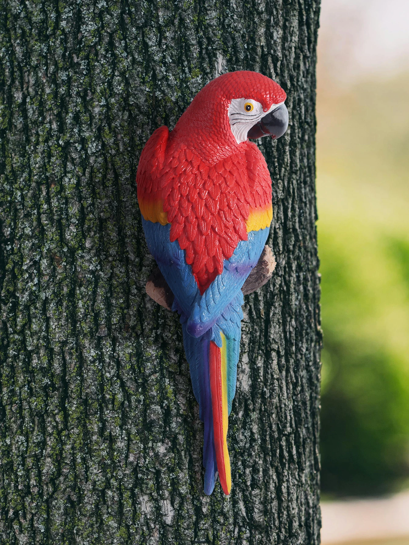 Wall-Mounted Parrot Sculpture Lifelike Outdoor Garden Resin Craft Tree Art Decoration DIY Garden Landscaping Sculpture