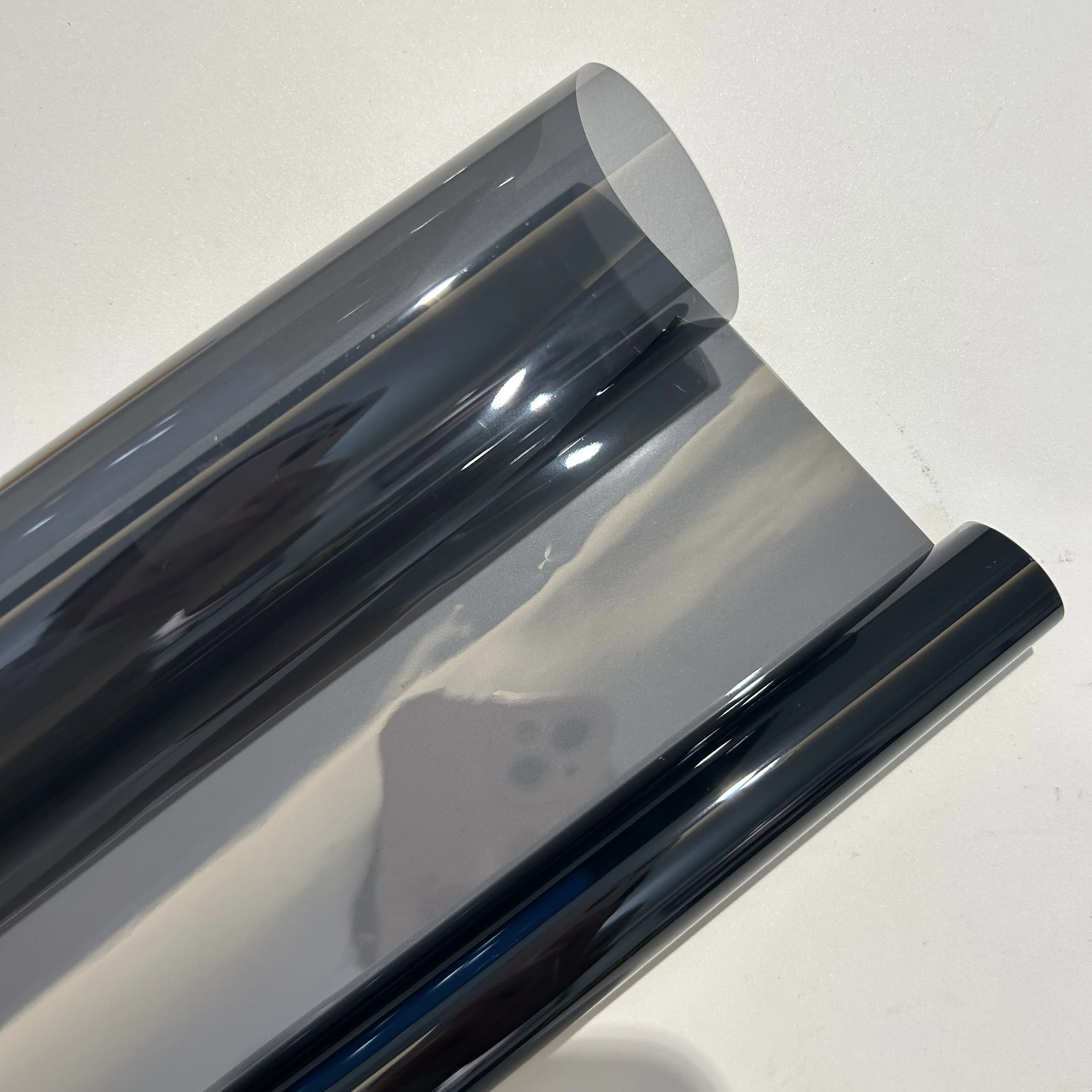 1 Rolle 50x3m Schwarze Autofenster-Tönungsfolie Glasaufkleber VLT 1%-70% Sonnenschutz Fenstertönung Solar-UV-Schutzfolien Aufkleber – Detail 9