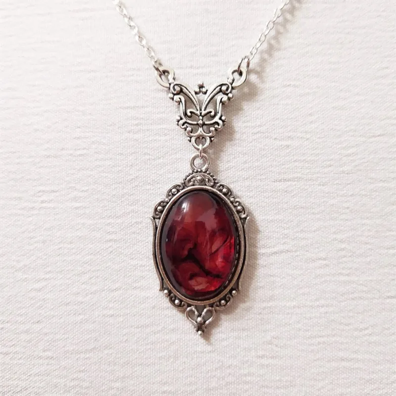 1PCS Vintage Goth Red Quartz Crystal Cameo Pendant Chain Necklace for Women Fashion Jewelry Butterfly Charm Accessories