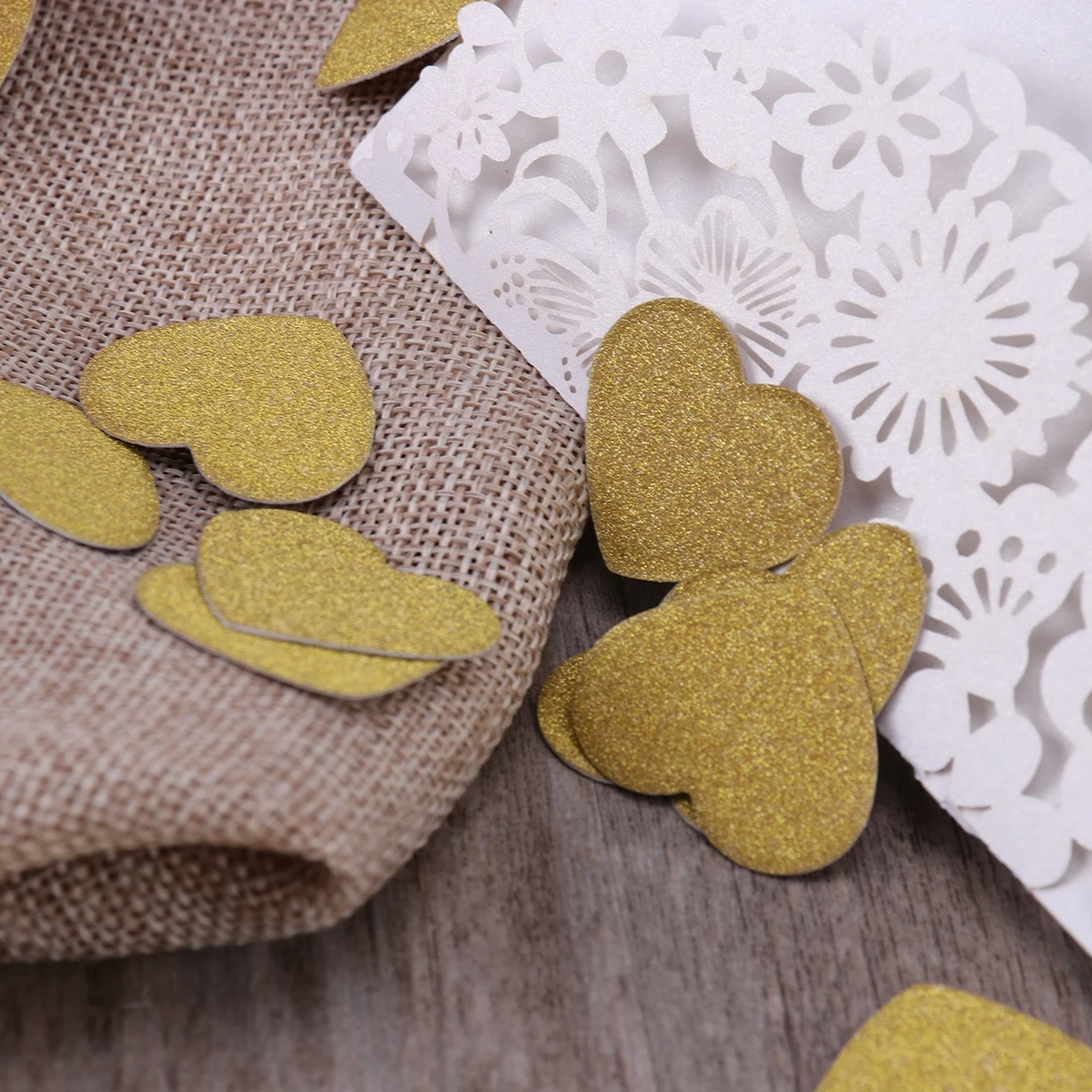 

100 Pcs Red Gold Confetti Table Decorations for Wedding Baby Shower Party Favors Glitter Confetti DIY Scrapbooks Cupcake