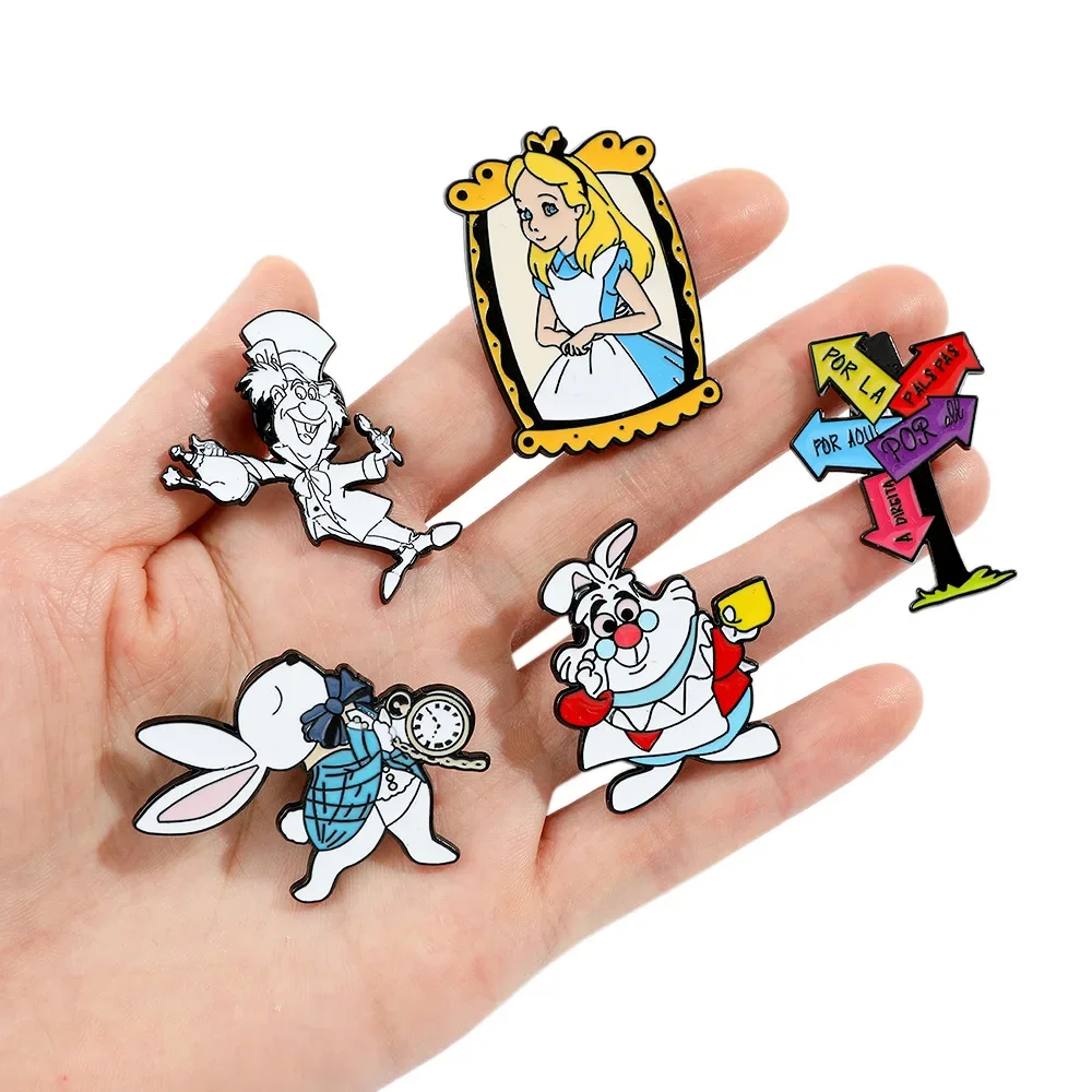 

5pcs Alice in Wonderland Anime Peripheral Cartoon Originality Alice Metal Badge Clothes Backpack Accessory Brooch Festivals Gift