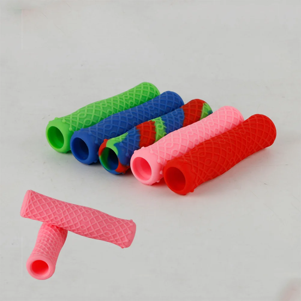 

Antislip Silicone Handle Cover Ergonomic Design Bike Handlebar Grips for Scooter Cruiser Tricycle (Green)