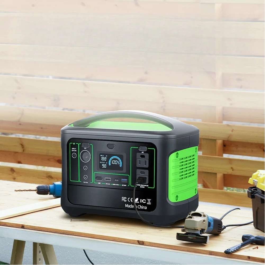 

Portable outdoor power bank