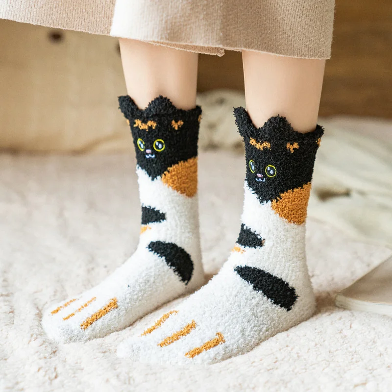 Women Socks Winter Cute Cat Paw Socks Coral Fleece Socks Female Autumn Soft Fluffy Bed Socks For Girl Warm Winter Female Home