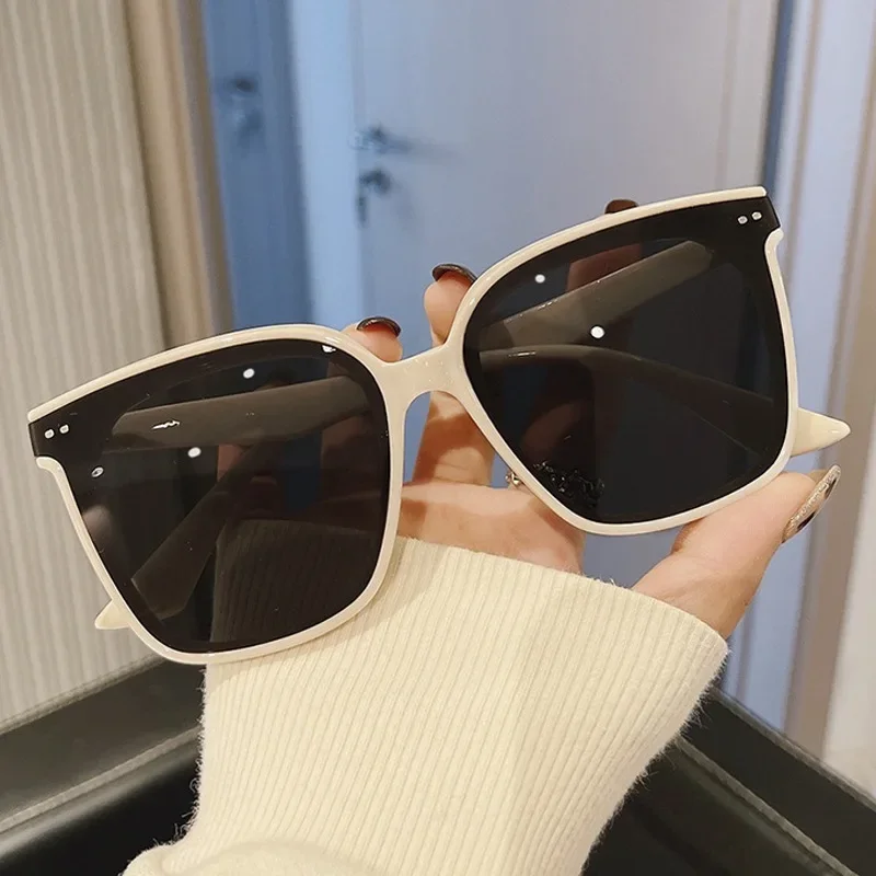 Fashionable Women with A Sense of Luxury in 2024, Box Sunglasses for Women, Summer Sun Shading, Photography, and UV Protection