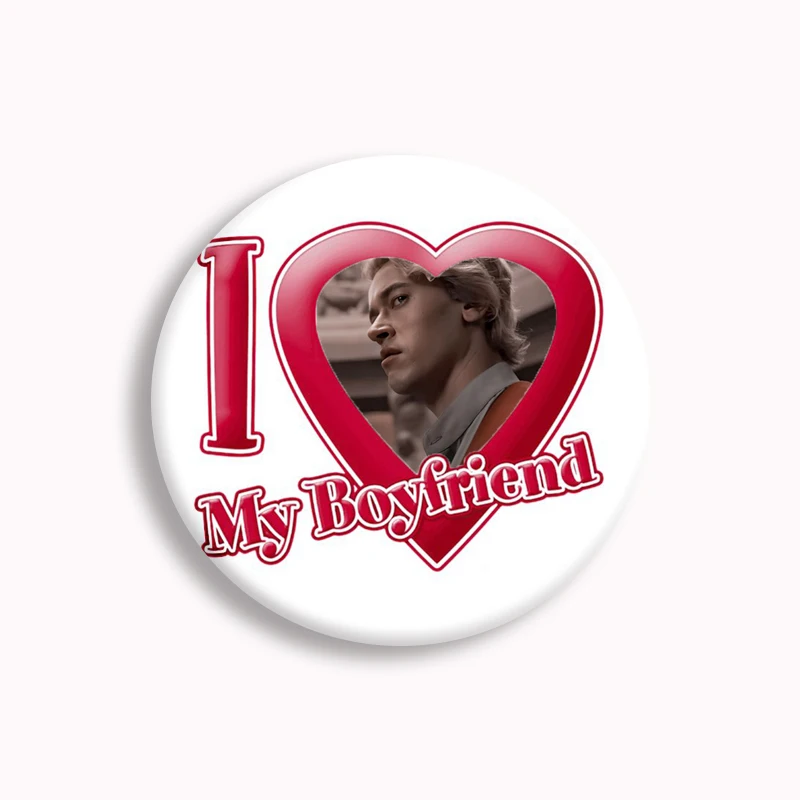 Coriolanus Snow Creative I love My Boyfriend Heart Button Pin Hunger Games Tom Blyth Brooch Badge Bag Decor Fans Collect 58mm