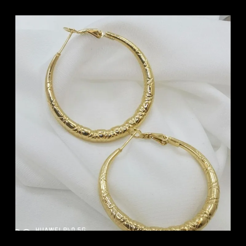 الفولاذ المقاوم للصدأ الأقراط المجوفة الجديدة الأقراط العصرية خفيفة للغاية متعددة الاستخدامات #4