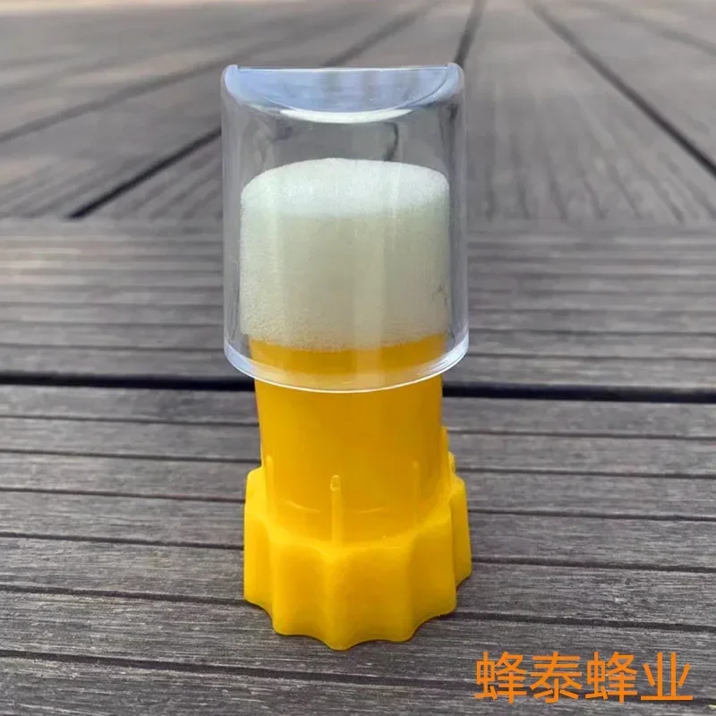 AYellow Bottom Pointed Bee King Mark Bottle Beekeeping Tool