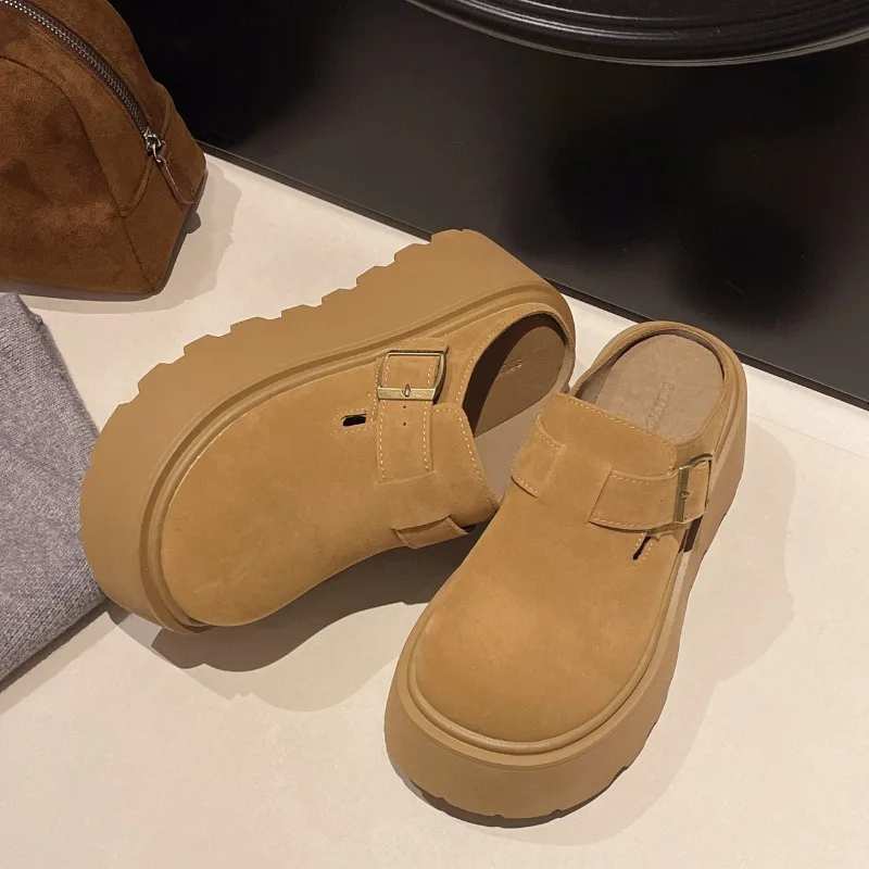 Leniwe ubrania na zewnątrz Baotou damskie półkapcie 2025 wiosna nowe grube podeszwy zwiększenie wysokości 8CM jednoetapowe sandały