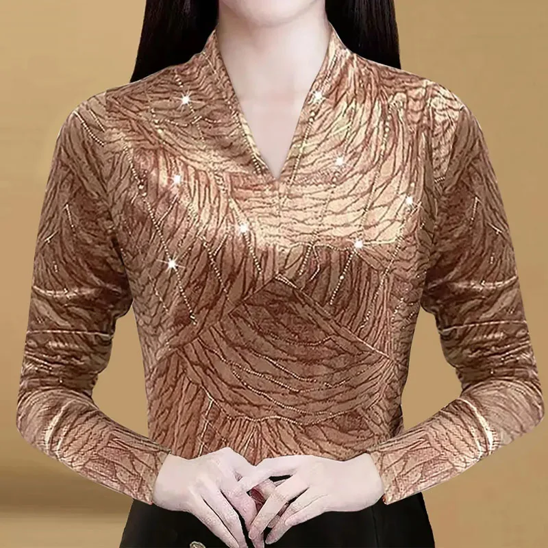 Autumn Winter Female Fashion V-Neck Printed Thick Tops Vintage Long Sleeve Slim Diamonds Pullovers T-shirt Women's Clothing