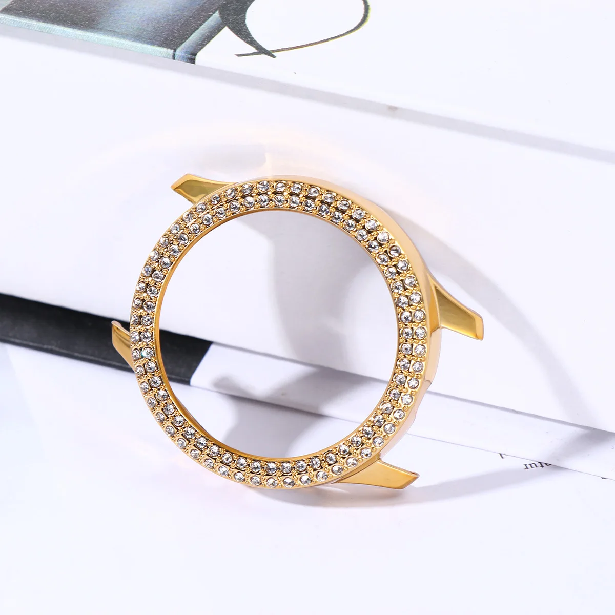 

Watch Accessories Golden Frame 40mm Active 2 Stylish Durable Long Lasting Use Protects Scratches Damages Attractive Fashion Gift