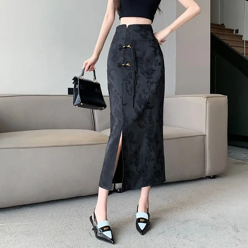 

Chinese Style Jacquard Black Mid-length Skirt 2024 Summer High Waist Slim Straight Button Slit Skirt