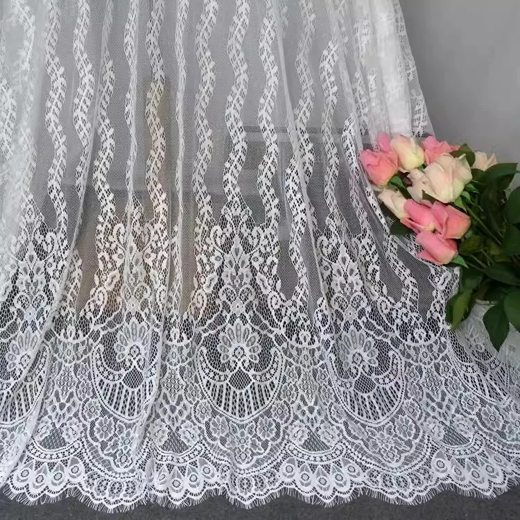 Europe and the United States big-name high-grade eyelash lace fabric width 1.5 meters beautiful DIY clothing dress accessories