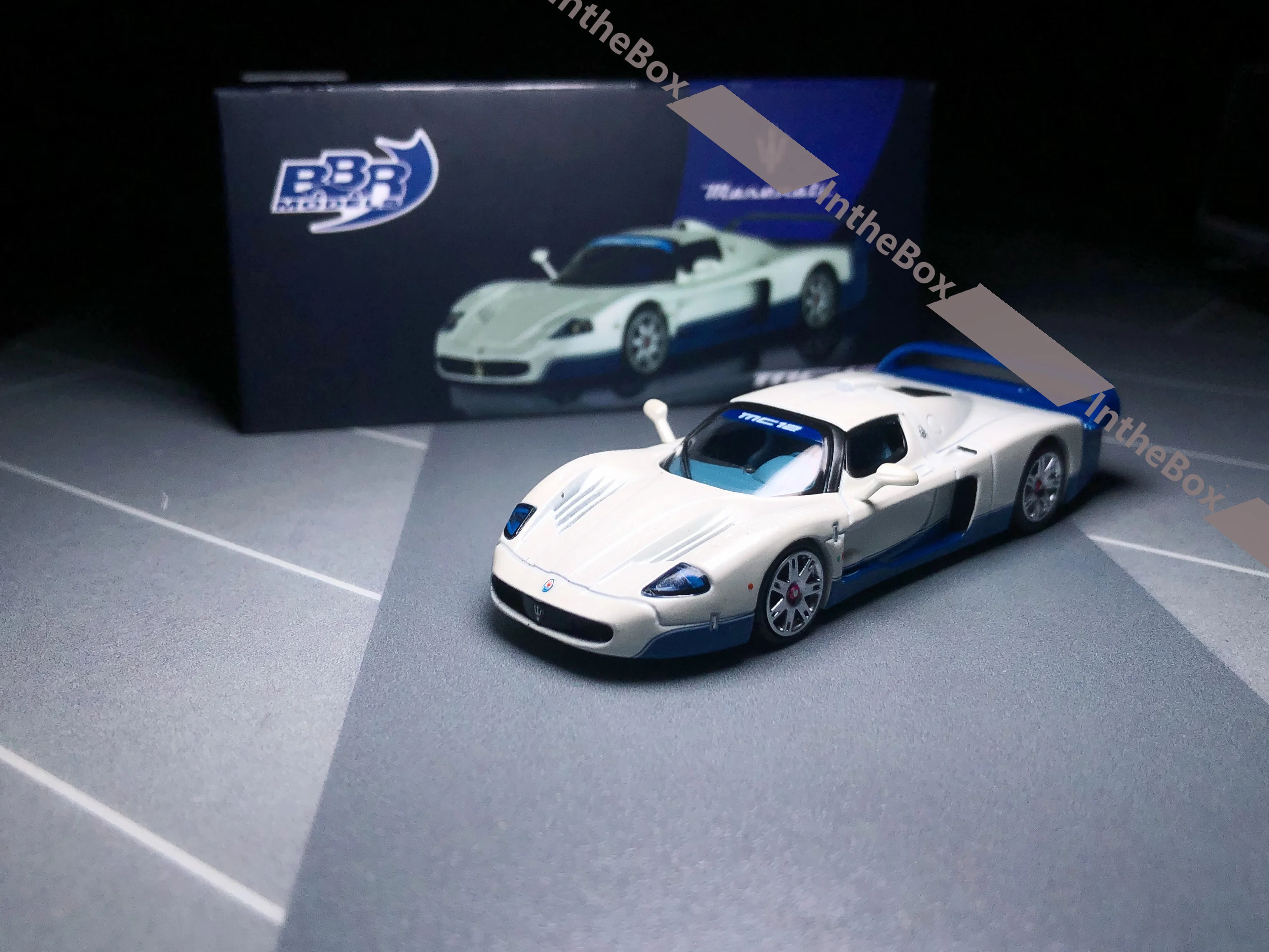 

BBR 1/64 MC12 Stradale White BBRDIE6414 Diecast Model Car Collection Limited Edition Hobby Toys