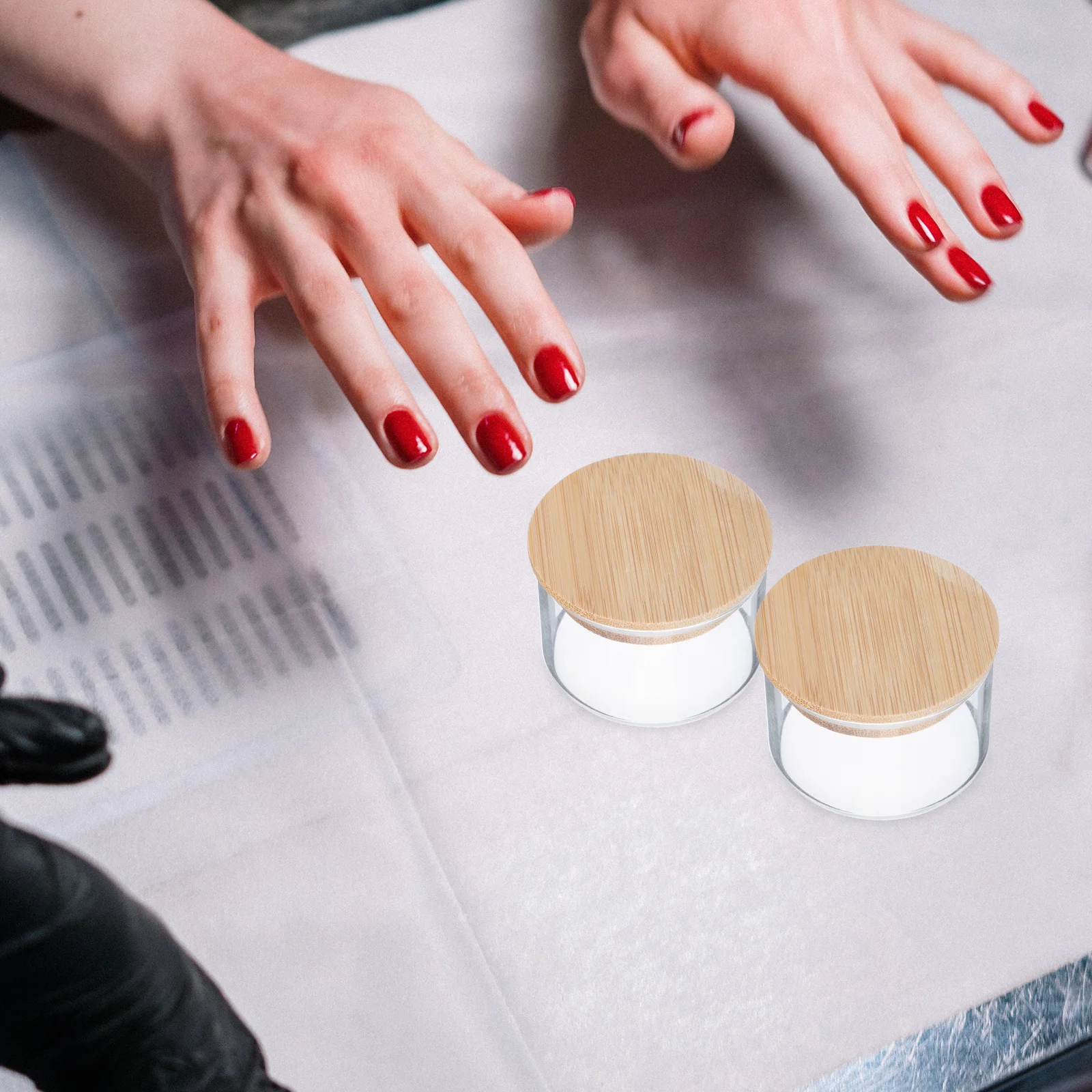 قطعتان من كوب غسيل قلم مانيكير ممتاز من الزجاج الشفاف لخلط السوائل وبودرة تلميع وصديقة للمبتدئين في صالونات الأظافر
