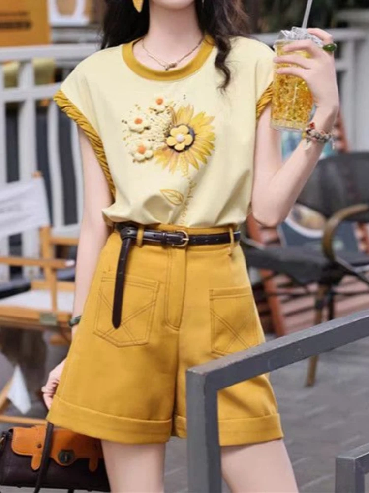 New Summer Casual Sweet 2 Piece Set for Women Sunflower Print Tops + Solid  All Match Vintage Shorts Kawaii Daily Female Outfits