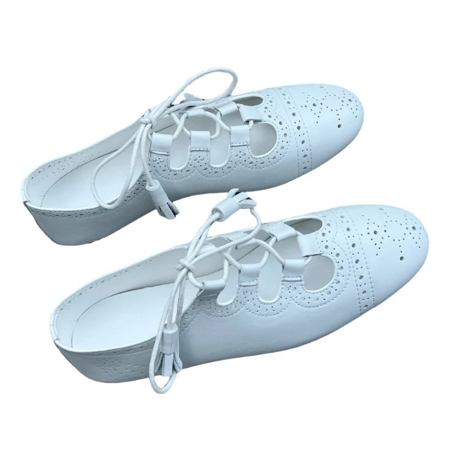 

Women's Mary Jane Flats with Memory Foam Insole – Comfort for All-Day Wear Lightweight Mary Jane Flats for Women BC0205