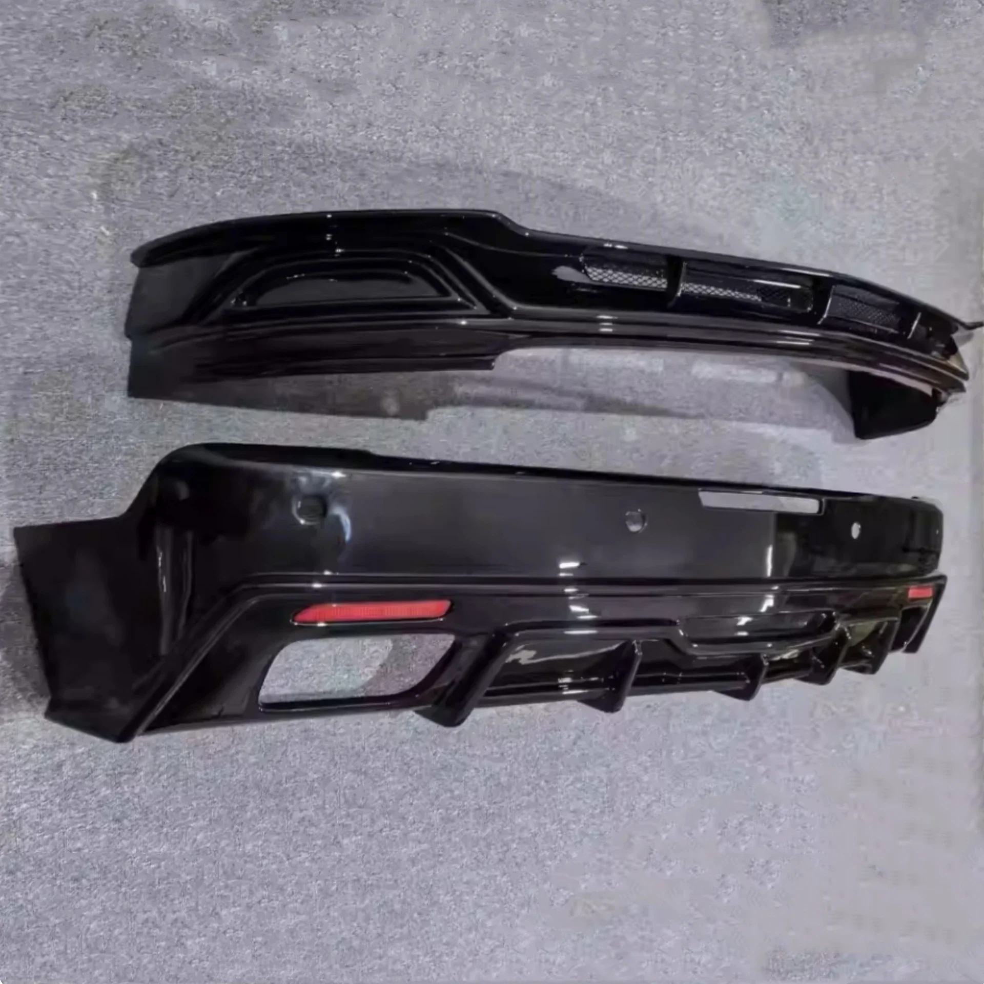 Gloss Black Front Lip Rear Spoiler for Cadillac XT5 2016-2024 Modified New Style Front Rear Shovel Body Kit Car Accessories