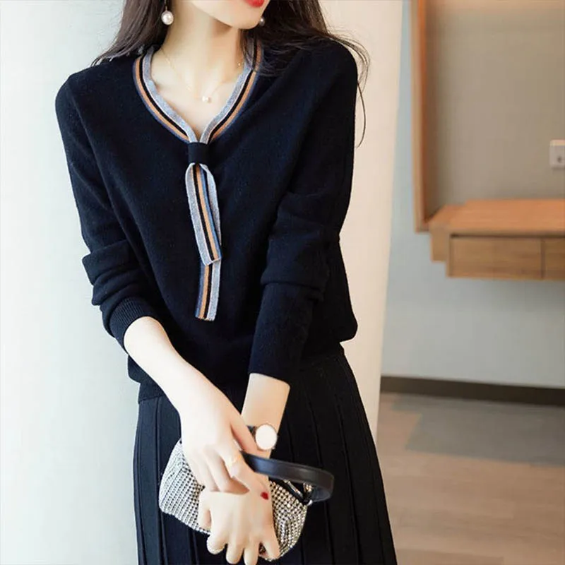 Autumn Winter Fashion V-neck Solid Patchwork Pullovers Women Clothing Elegant All-match Lace Up Long Sleeve Sweaters Knit Tops