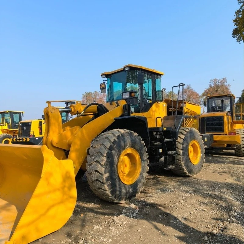 Mine loader, mine tunnel forklift for coal mine roadway slag discharge