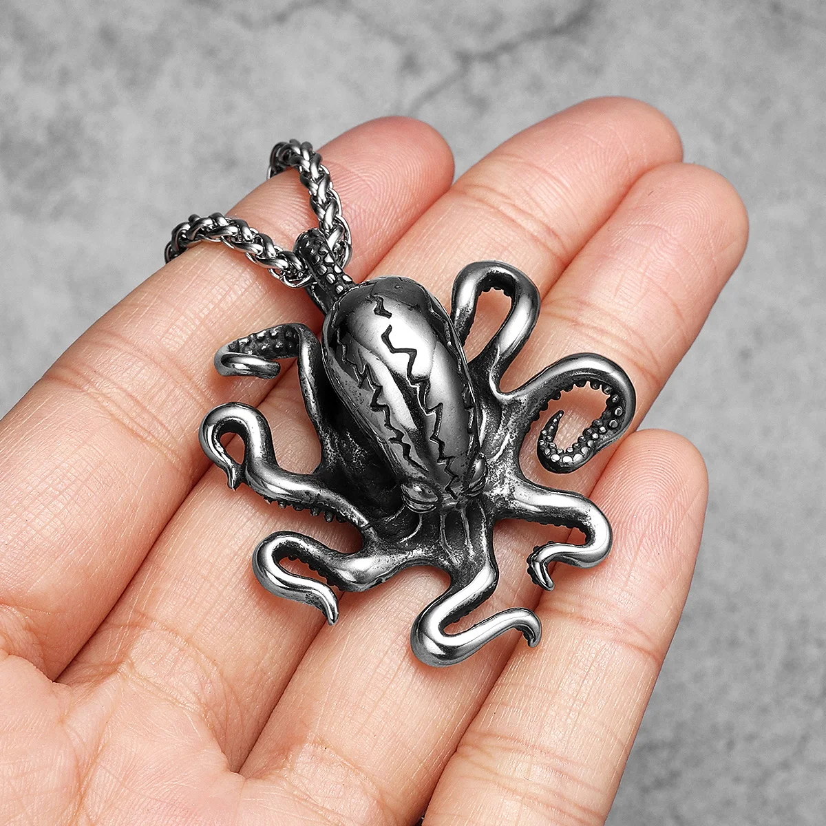 Octopus Tentacles Men Necklaces with Pendant Stainless Steel Jewelry for Male Women Punk Hip Hop Accessories Gifts Wholesale