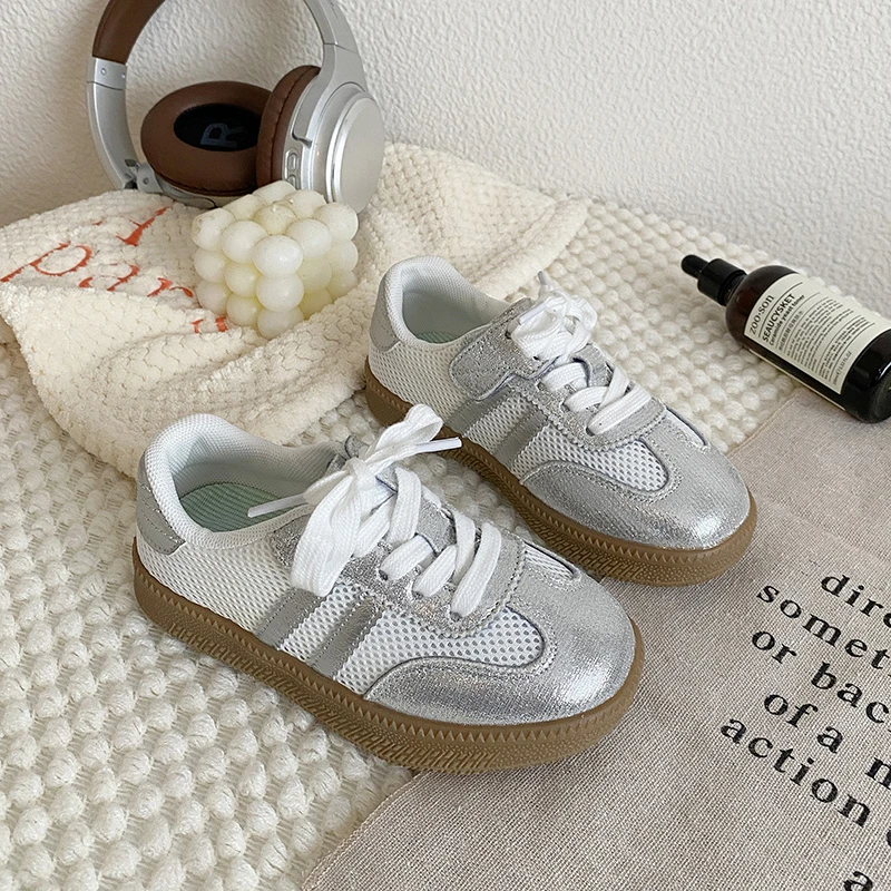 Childrens Anti-Slip Soft Sole Casual Sneakers Boys Girls Low Top Comfortable Sports Shoes for Spring Autumn German Training