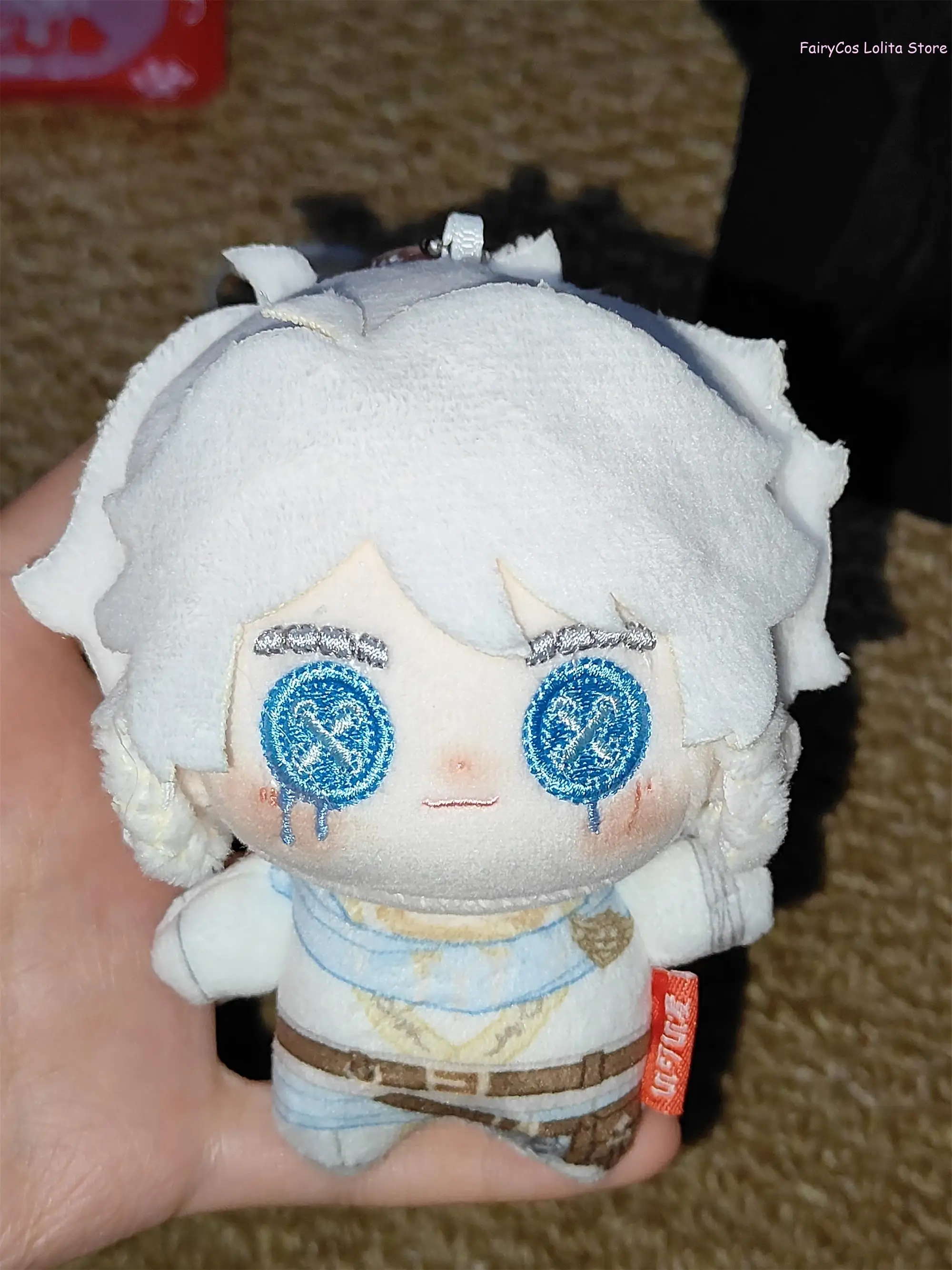 エリ・クラーク・シーア キュート・マウメット ペンダント 帽子付き 10cm ゲームアイデンティティⅤ キーホルダー フィギュア モデル アニメ クリスマス コスプレ ギフト