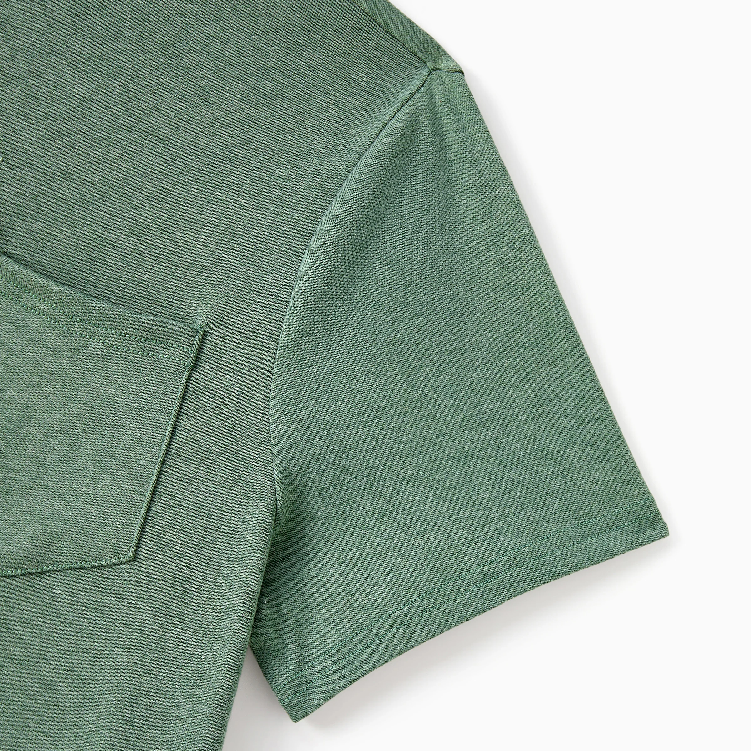 PatPat Family Matching Sets Round Neck Button Solid Color/Raglan-Sleeve Tee or Green Tank Irregular Hem Ruffle Trim Dress
