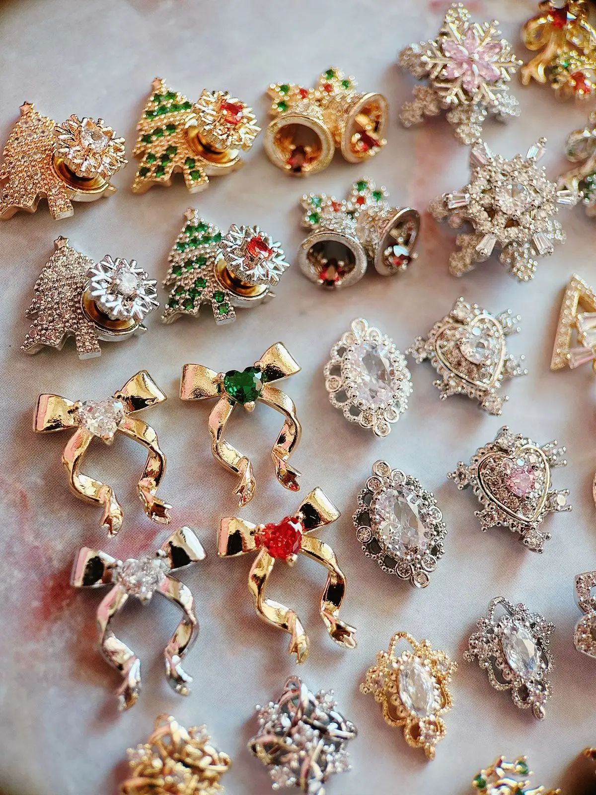 10pcs Xmas Christmas Tree Rotating Snowflakes Zircon Nail Art Manicure Nails Accessories DIY Nail Decorations Supplies Charms