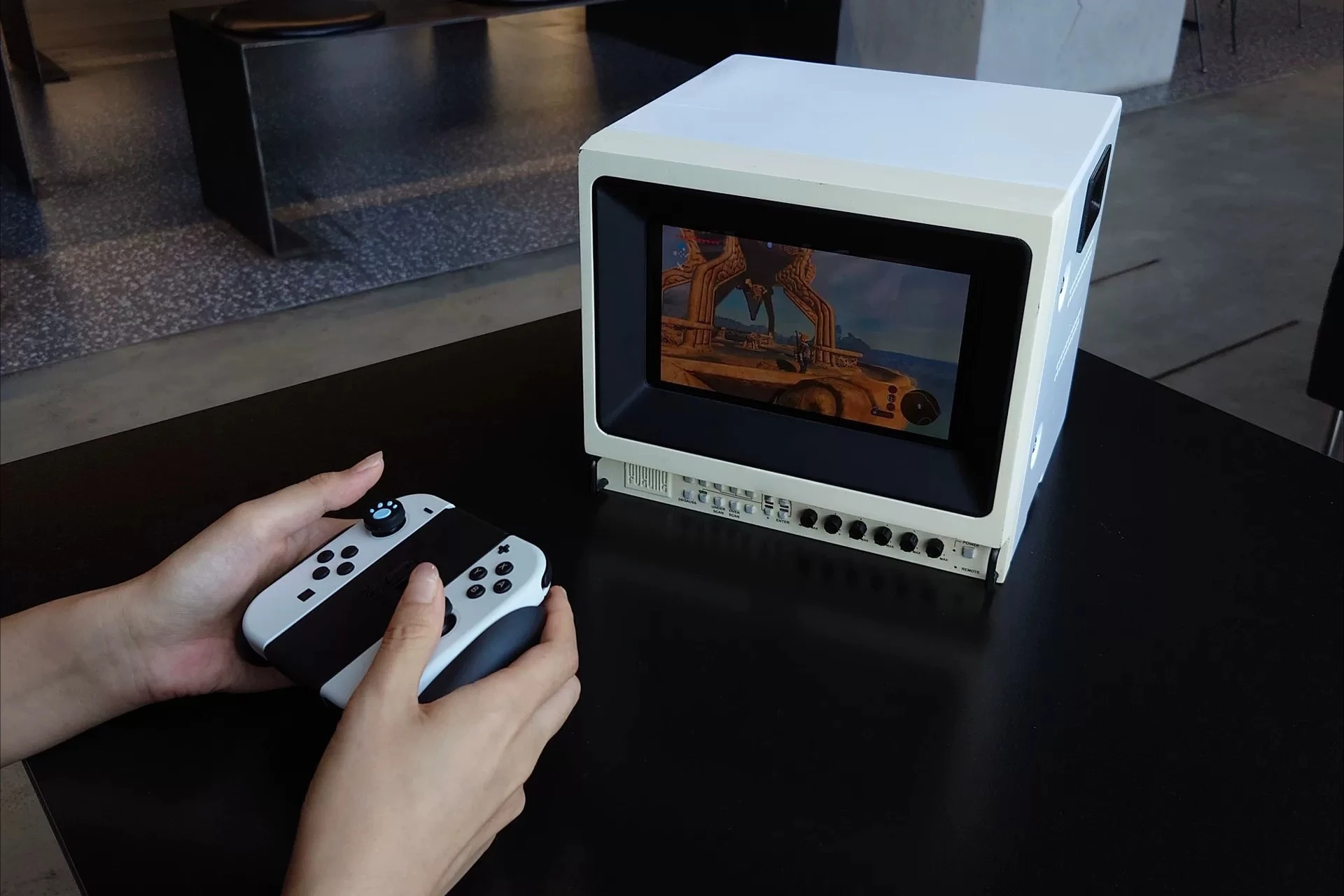 Retro CRT style, monitor, nostalgic PVM monitor, 3D printing bracket ABS material nostalgic CRT shape can be customized
