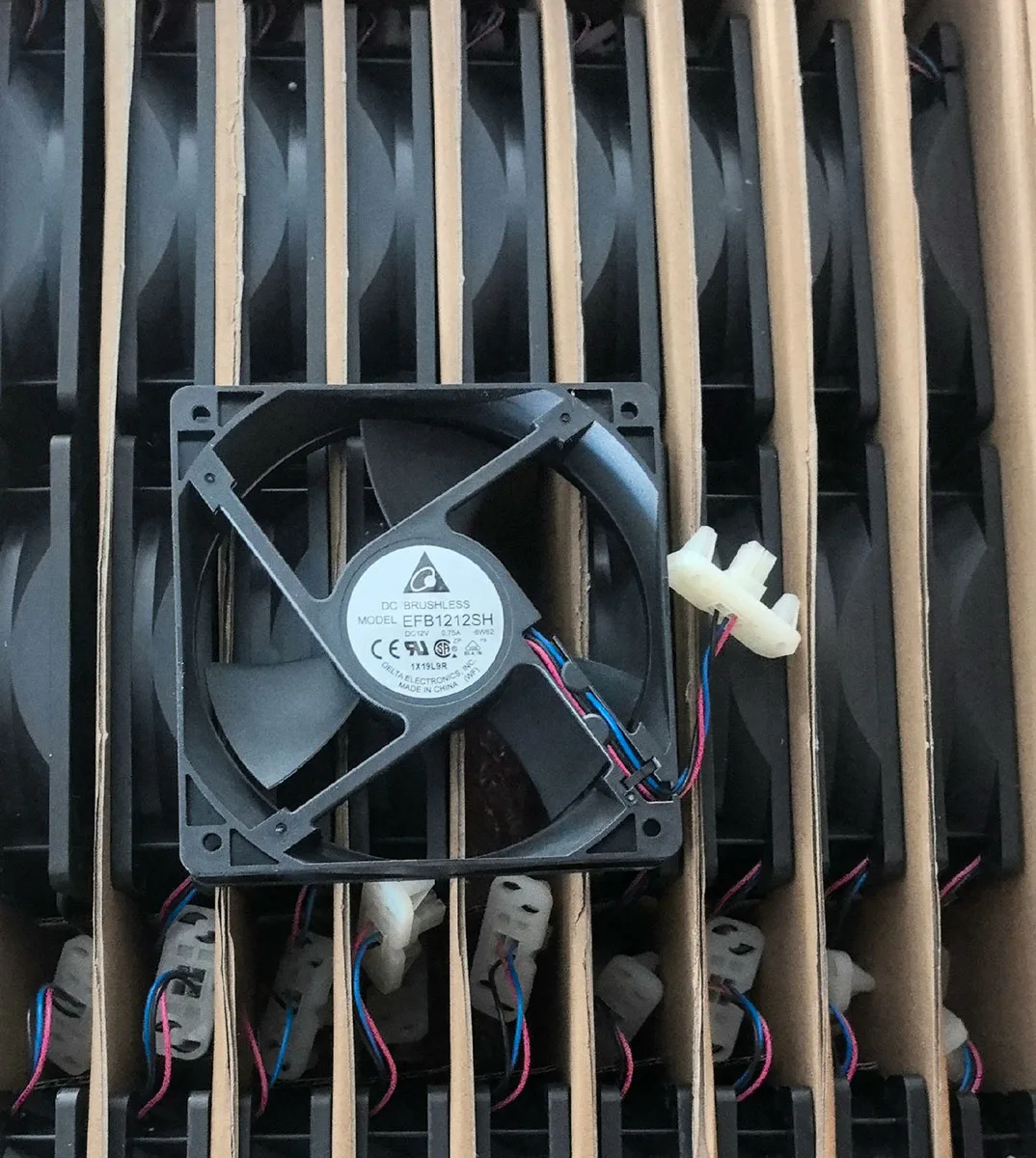 Original EFB1212SH 12V 0.75A 12025 3-wire speed measuring ball cooling fan