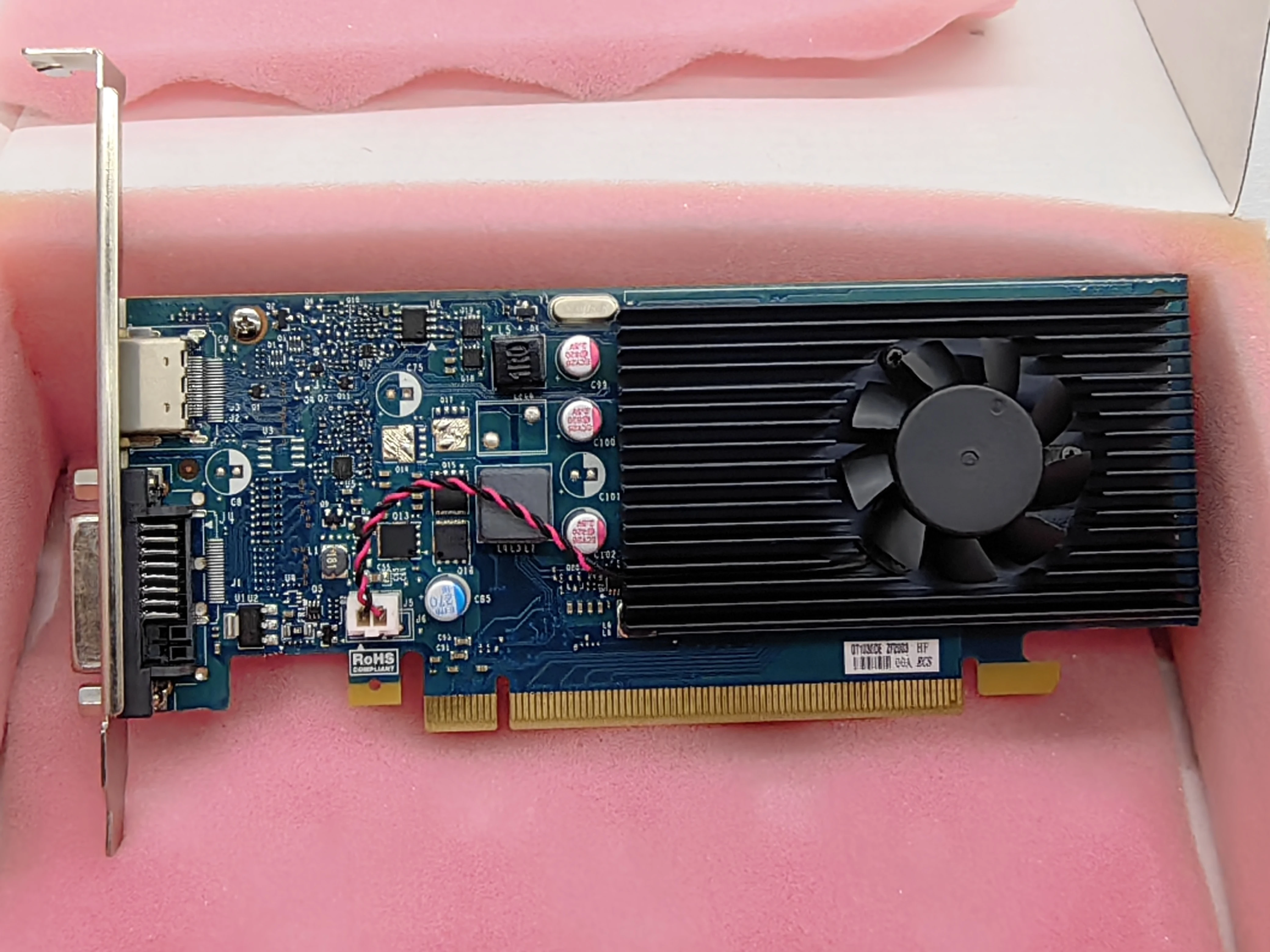 بطاقة رسومات DELL NVIDIA GeForce GT1030 GT 1030 D5 2G GT 1030 08CCF1 بطاقة فيديو 1520MHZ 1228 MHZ 2GB 14NM مستعملة #6