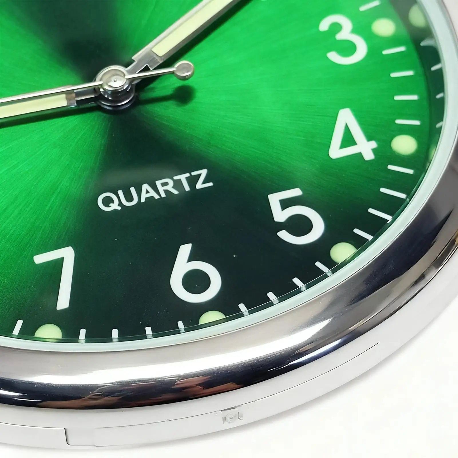 

Светящиеся декоративные часы для приборной панели автомобиля, мини-механика, кварцевые часы с зажимом и наклейкой, аксессуары для салона автомобиля