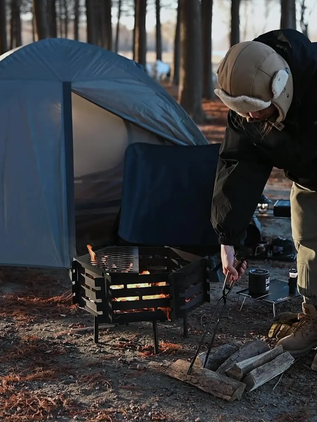 

Shine Trip Barbecue Clip, Picnic, Thick Anti Scalding Carbon Fire Clip, Lightweight and Portable Carbon Steel Burning Fire Tongs