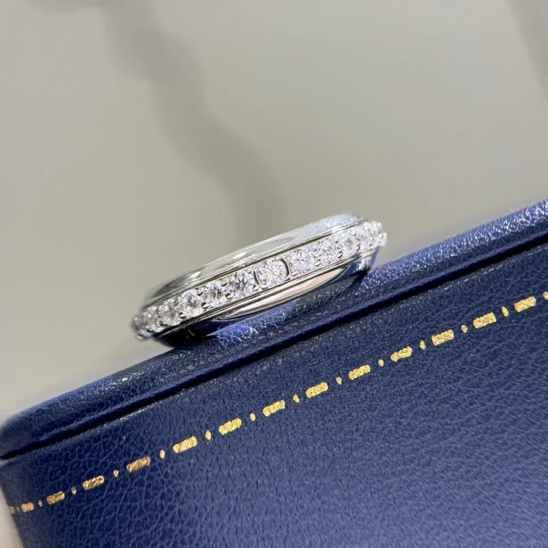 

S925Silver Good Luck Comes Ring Hand-Inlaid Single Row Full Diamond Moissanite Rotatable Ring Seiko High Sense