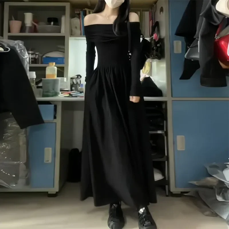

Off-shoulder 2025 Early Autumn Collection Style Petite Drape Sense Long Sleeve Black Dress Women's Humbly Winded dffddff2