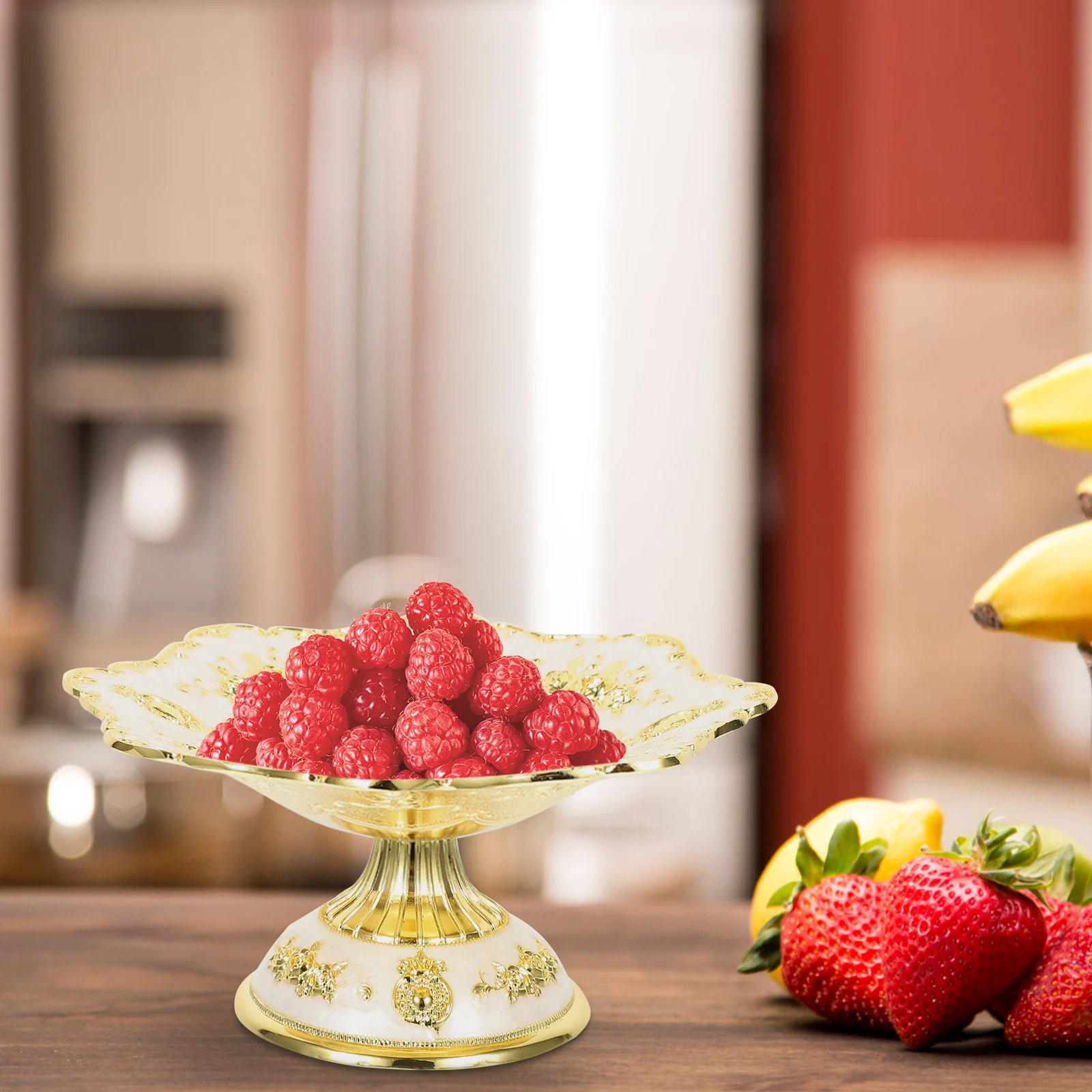 

Embossed Zinc Alloy Tray Fruit Snack Plate Serving Dessert European Style Party Food Display Kitchen Bar Accessories