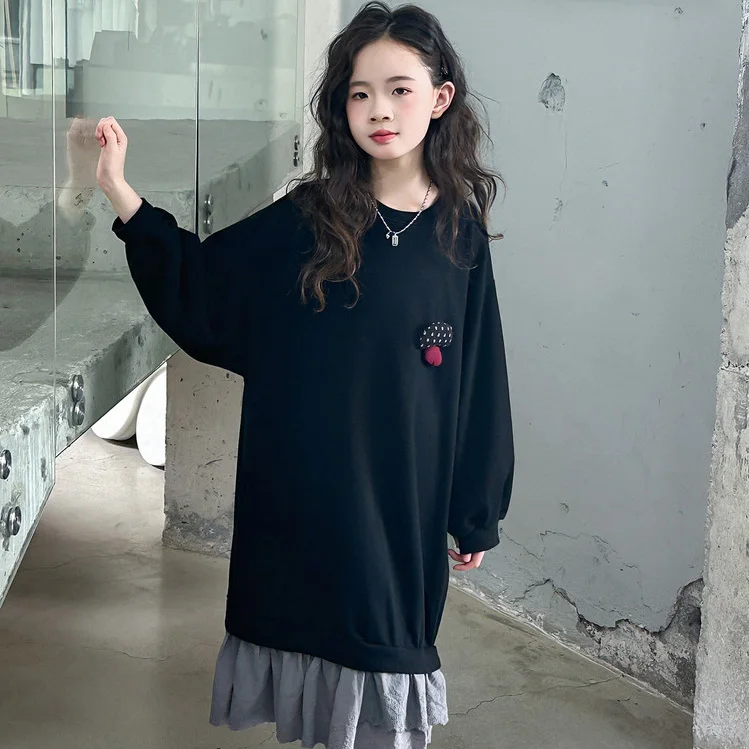 

Teenager Girls Dress Autumn Korean 3D Heart Patchwork Children Girls One-piece Dress Long Sleeves Kids Girls Princess Dress