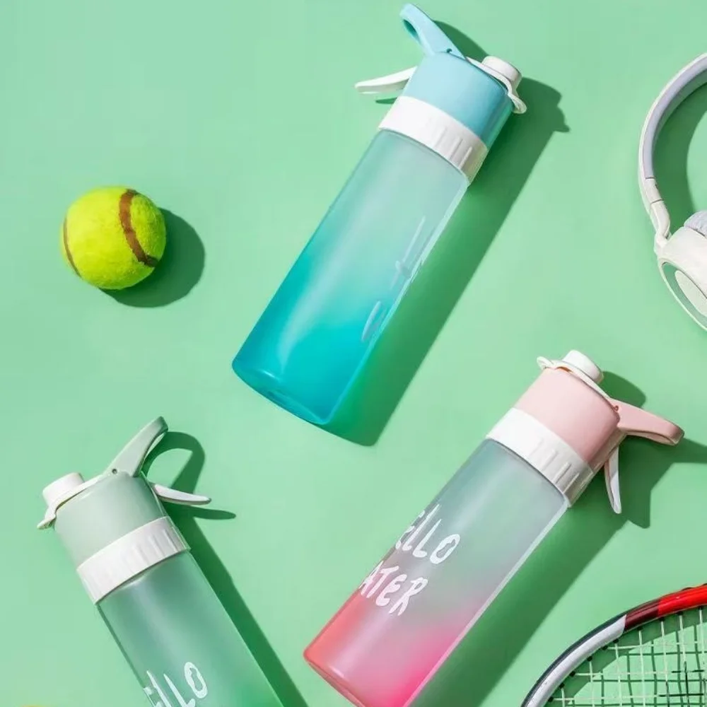 Fashion 650 ml Spray Bottles Outdoor Exercise Cup Large Capacity Spray Bottle No BPA Drink Appliance Travel Bottles view 6
