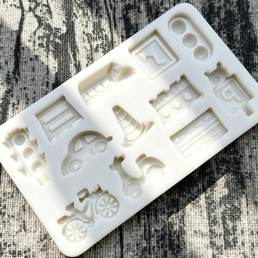 Traffic Light Lane Car Silicone Sugarcraft Mold Resin Tools Cupcake Baking Mould Fondant Cake Decorating Tools