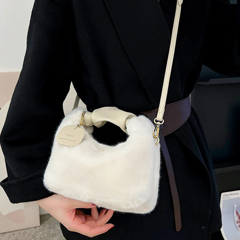 

Cute Plush Shoulder Bag Women Faux Fur Handbags Zipper Lady Casual Tote Half-Moon Hobos Winder Crossbody Bag Travel Shopping Bag