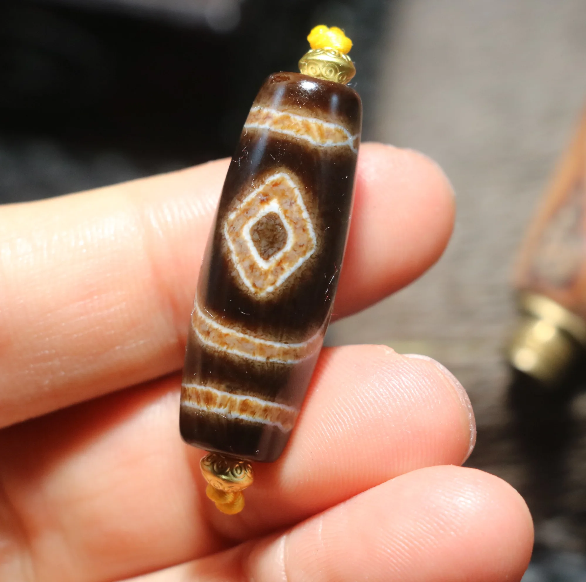 

Power Energy Tibetan Old Agate 2 Kingkong Eyed dZi Bead Size Fit For Making Bracelet Gem Amulet Treasure Jewelry Bogu 5A+