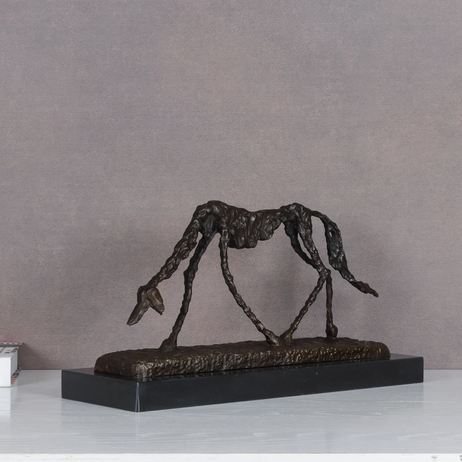 38cm Bronze Giacometti's Abstract Dog Statue Famous Sculpture Marble Base Collection Art Home Decor