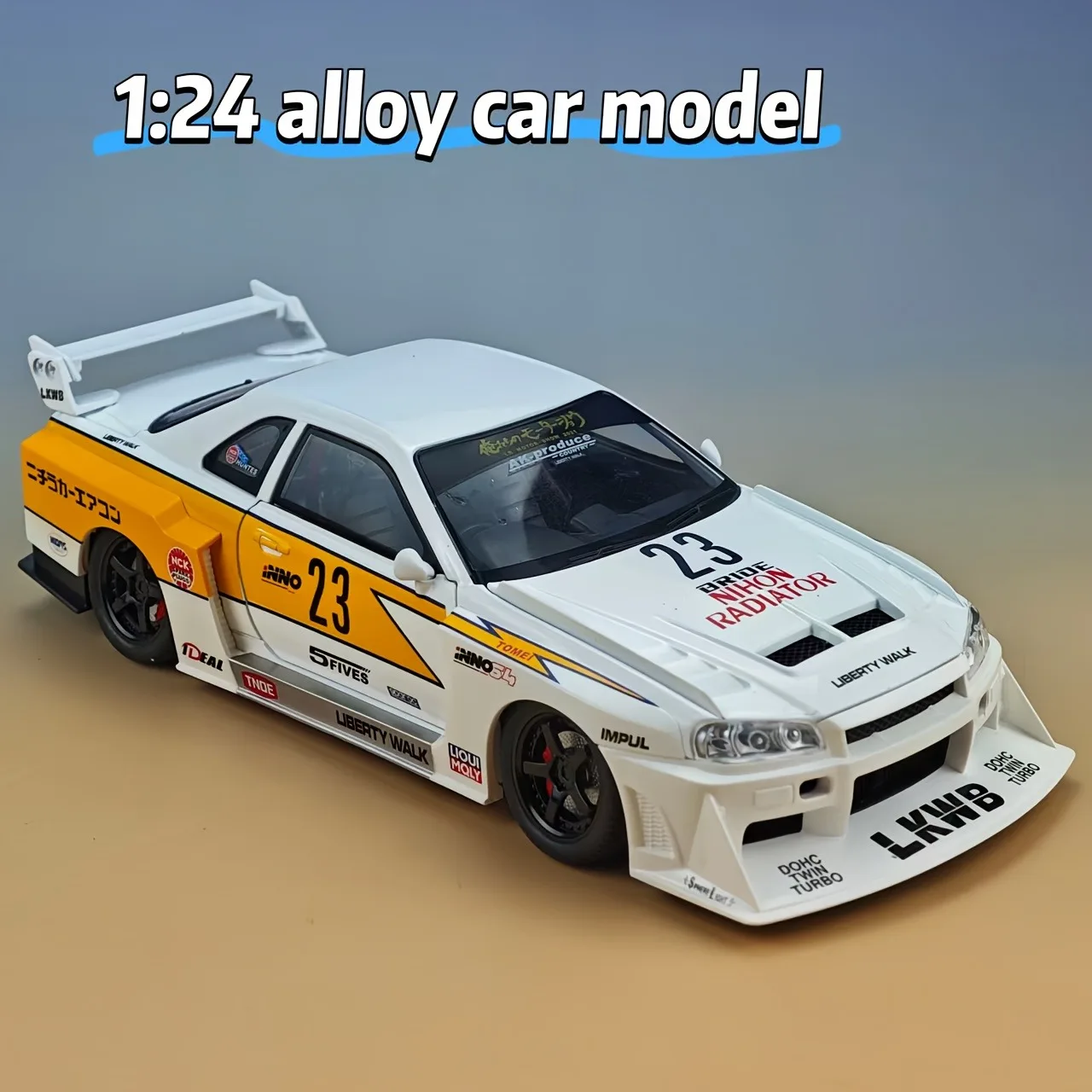 Wit, voorgebouwd gegoten voertuigmodel op schaal 1:24, legeringsauto, meerdere openingen, geschikt voor cadeau of display.