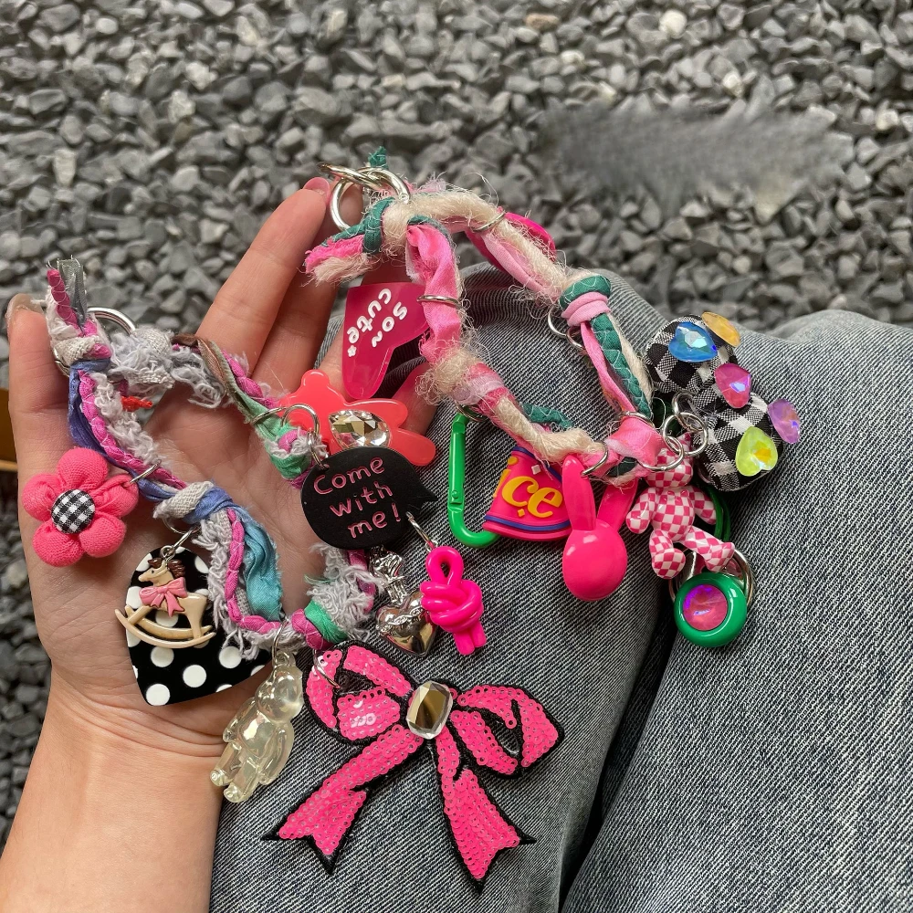 

Pink Bow Heart Rabbit Design Keychain for Women, Creative and Cute Bag Pendant Fashion Accessory
